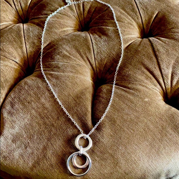 Multi Circle Necklace - Picture 1 of 3